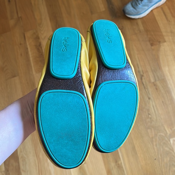 Tieks mustard yellow ballet flats - Picture 11 of 12